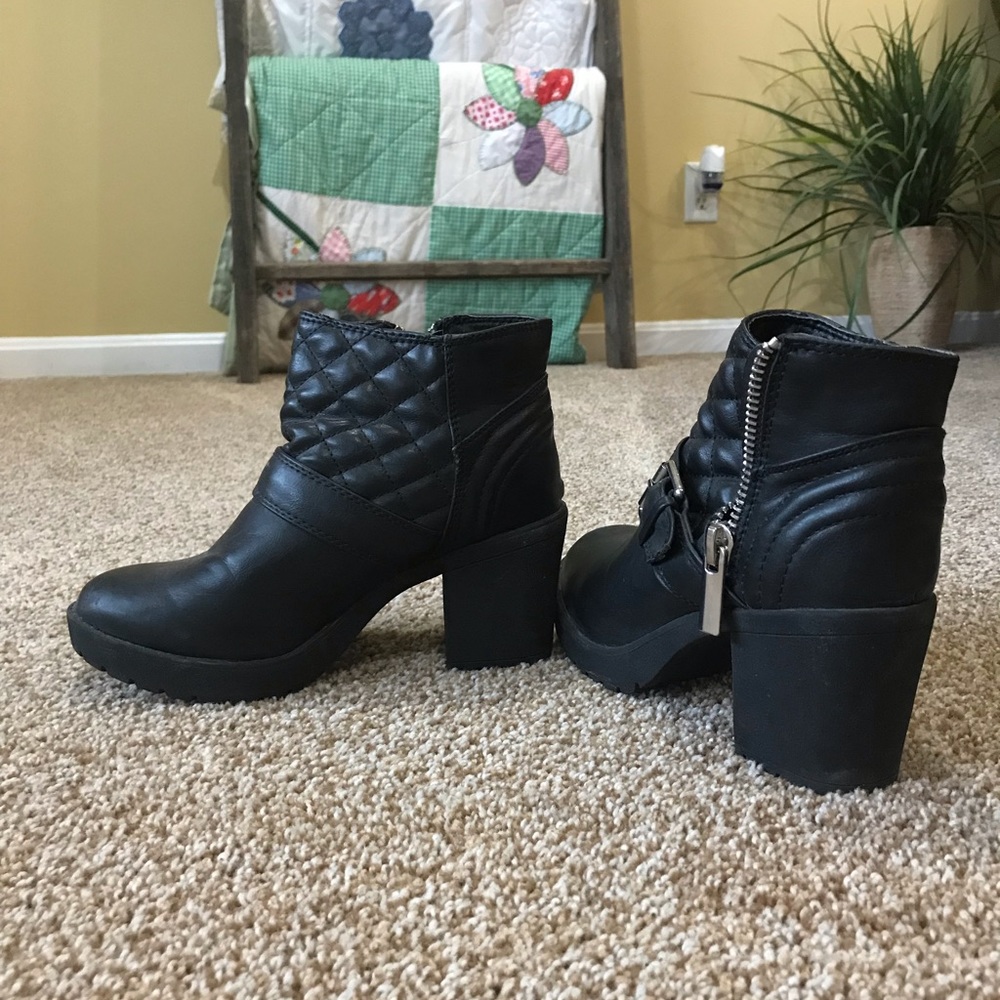 Rampage ankle boots